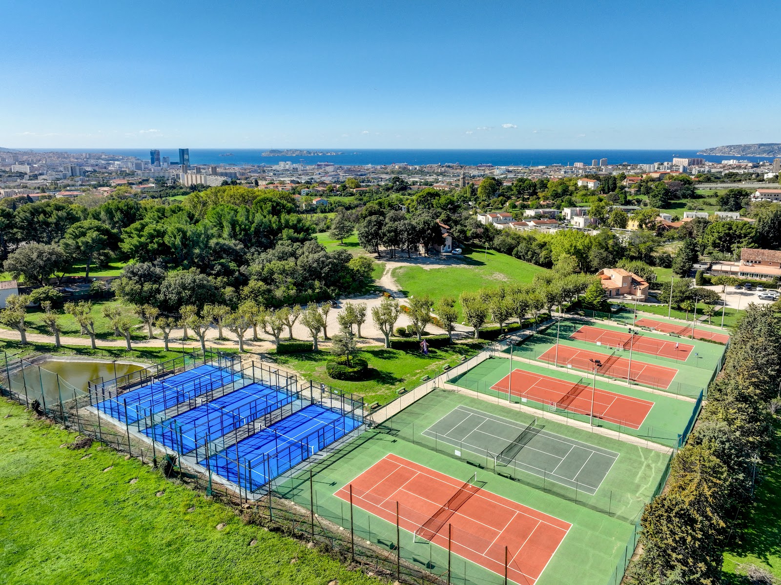 Tennis et Padels de Toursainte, club de padel à Marseille