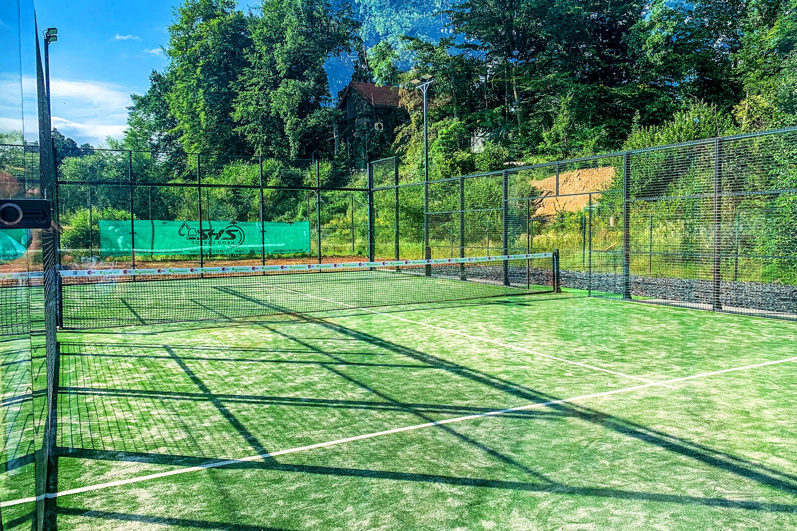 Padel Mittelrhein, club de padel à Höhr-Grenzhausen