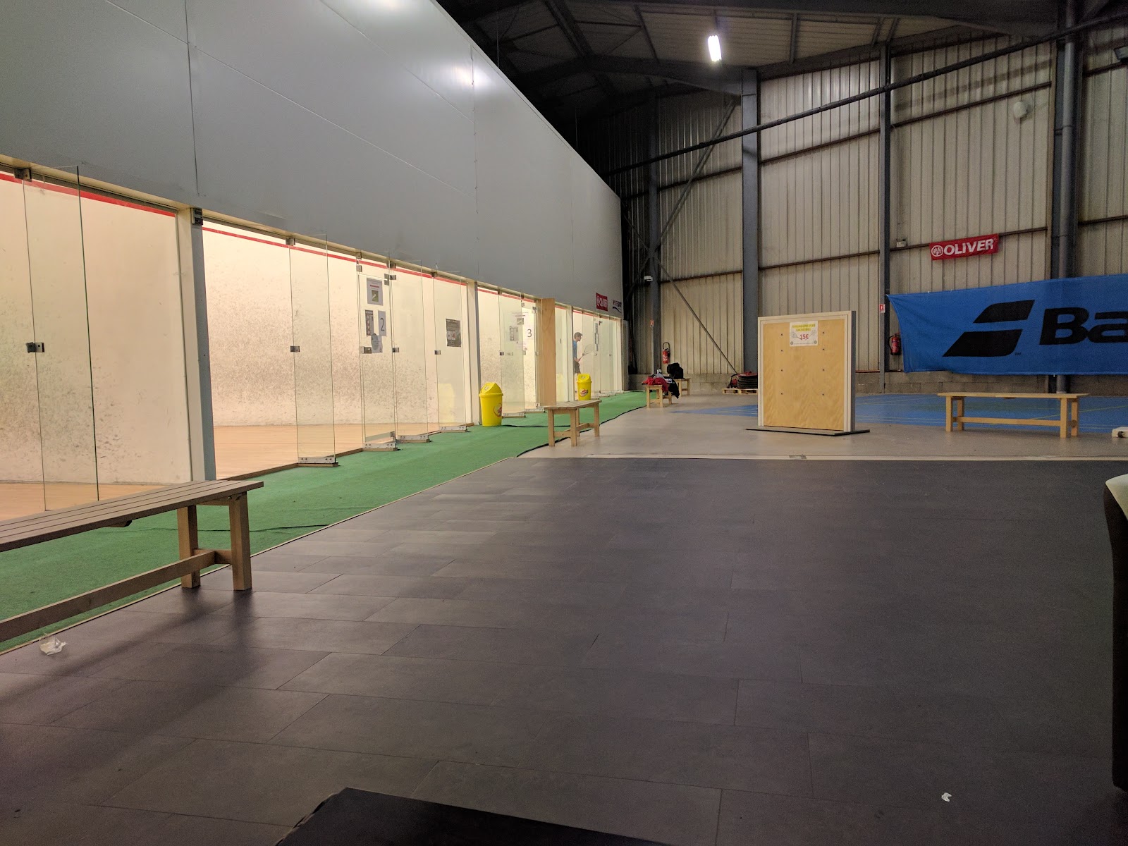 Sport In Park, club de padel à Saint-Berthevin