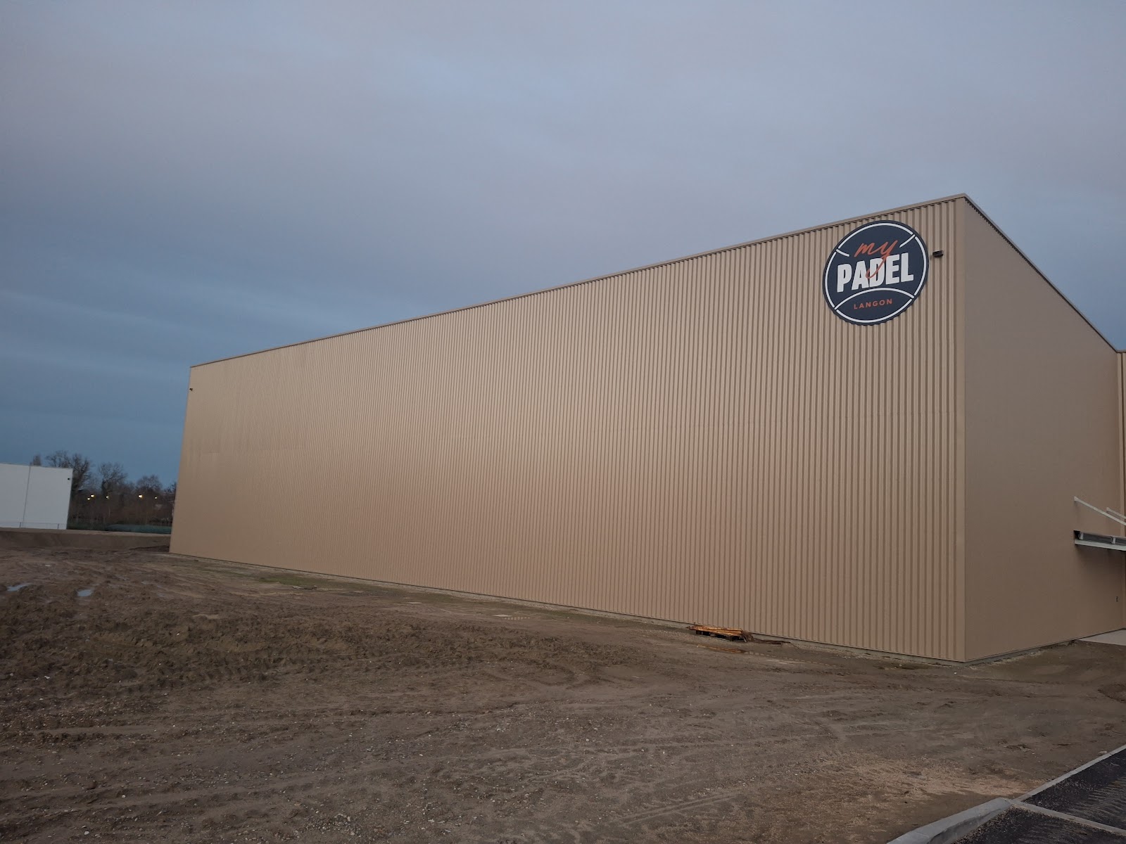 MY PADEL LANGON, club de padel à Mazères