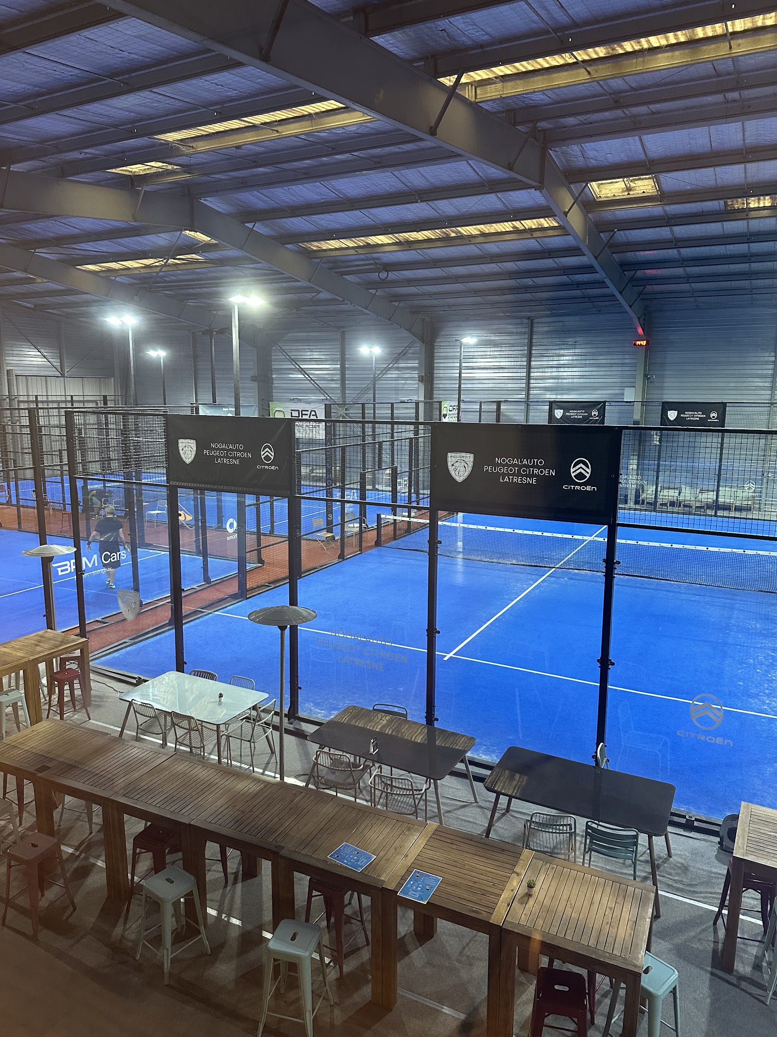 Padel House, club de padel à Cenon
