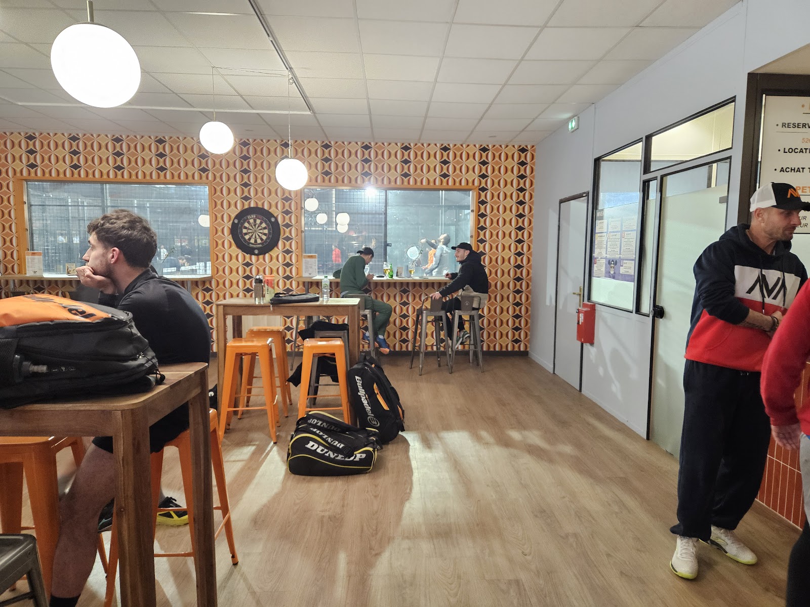 Chez PaPé Padel - Padel et Pétanque à Avignon, club de padel à Avignon