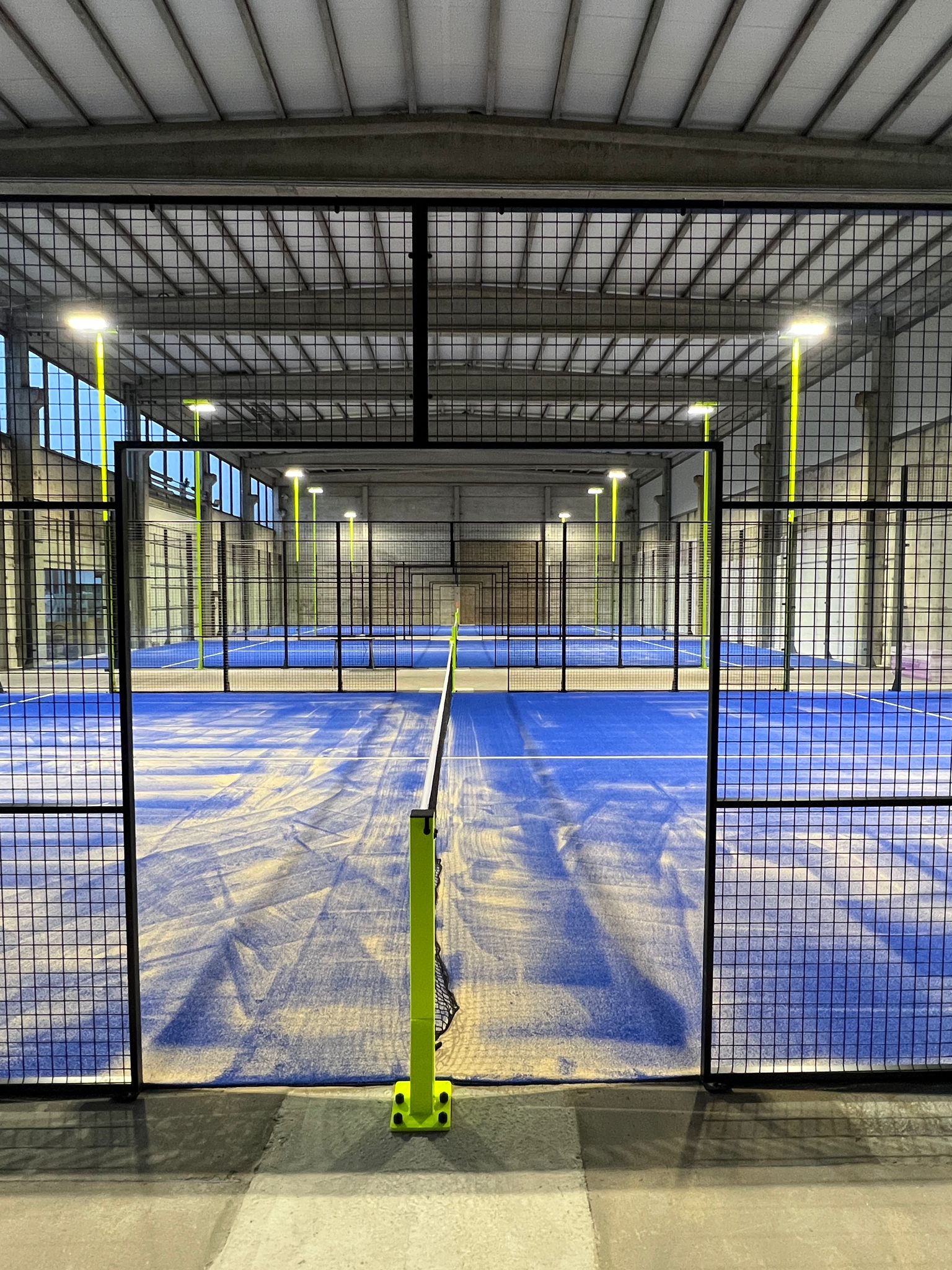 C-Padel Indoor, club de padel à Ieper