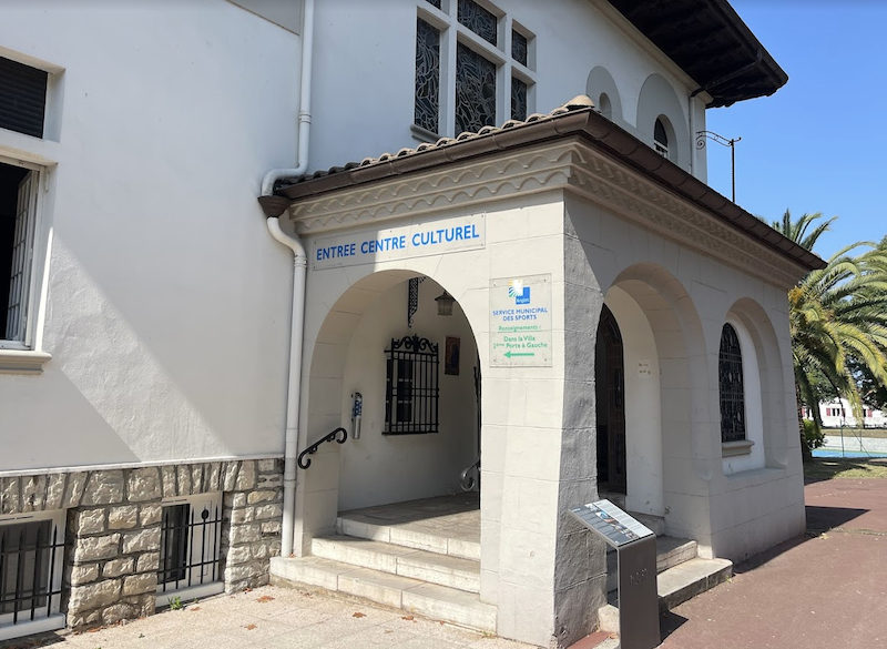 Centre Culturel et Sportif El Hogar - Direction des Sports, club de padel à Anglet