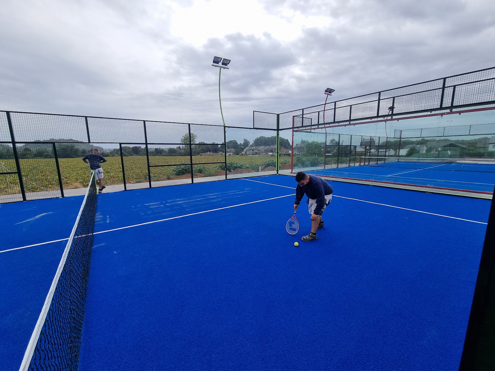 Padel des papillons, club de padel à Binche