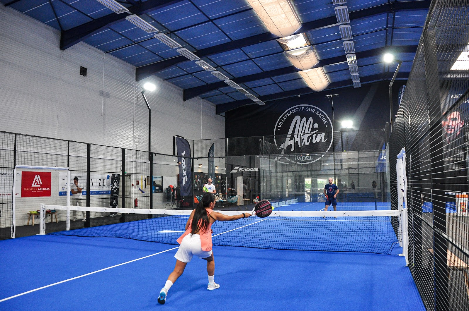 ALL IN PADEL Villefranche | Club de padel by Jo-Wilfried Tsonga & Thierry Ascione, club de padel à Villefranche-sur-Saône