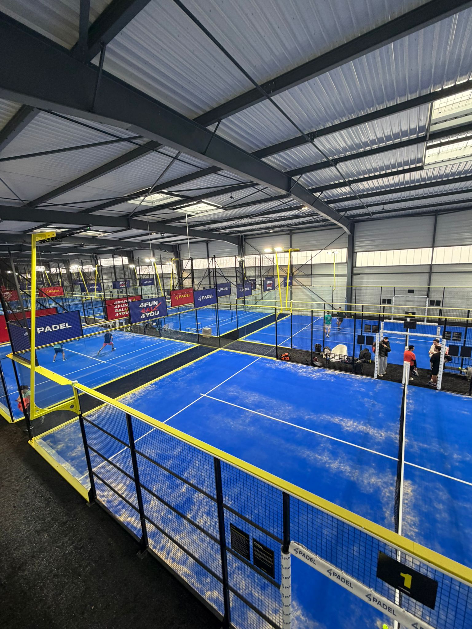4PADEL Lyon Saint-Priest, club de padel à Saint-Priest