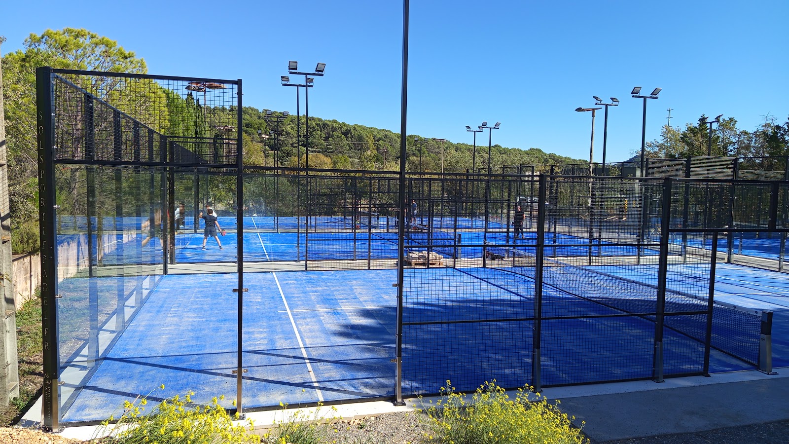 PADEL TWINS COUDOUX, club de padel à Coudoux